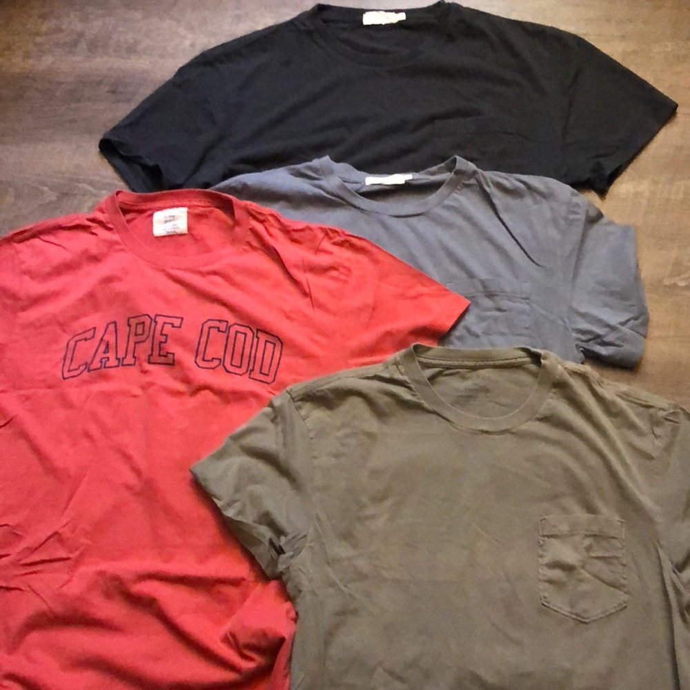 J. Crew Men’s T-shirt lot of 4 Small Cape Cod